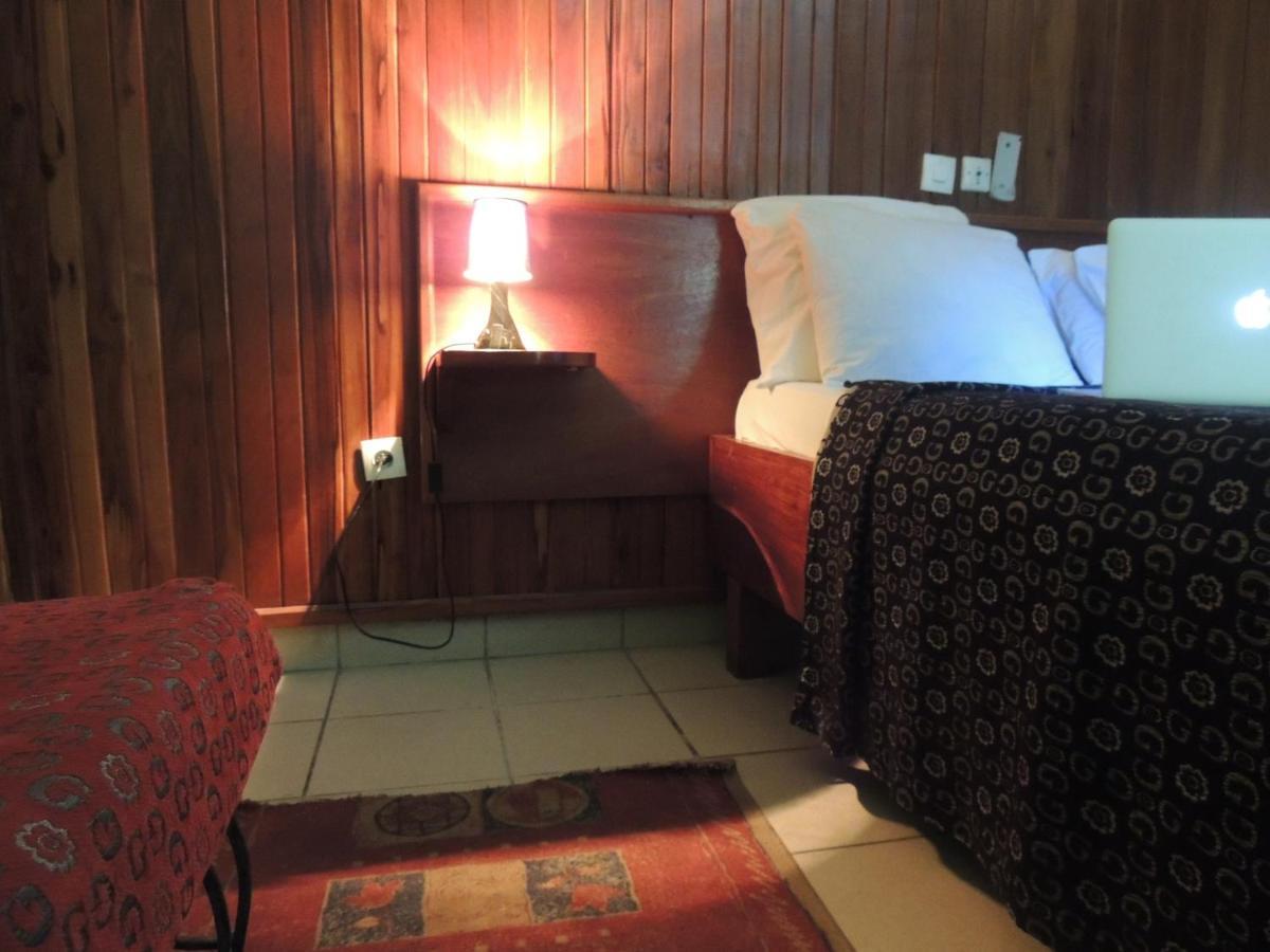 Hotel Saffana Douala Exterior photo