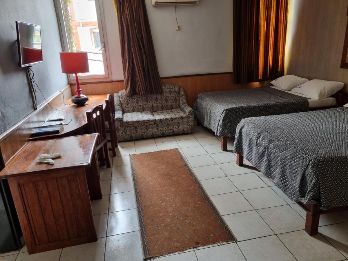 Hotel Saffana Douala Exterior photo