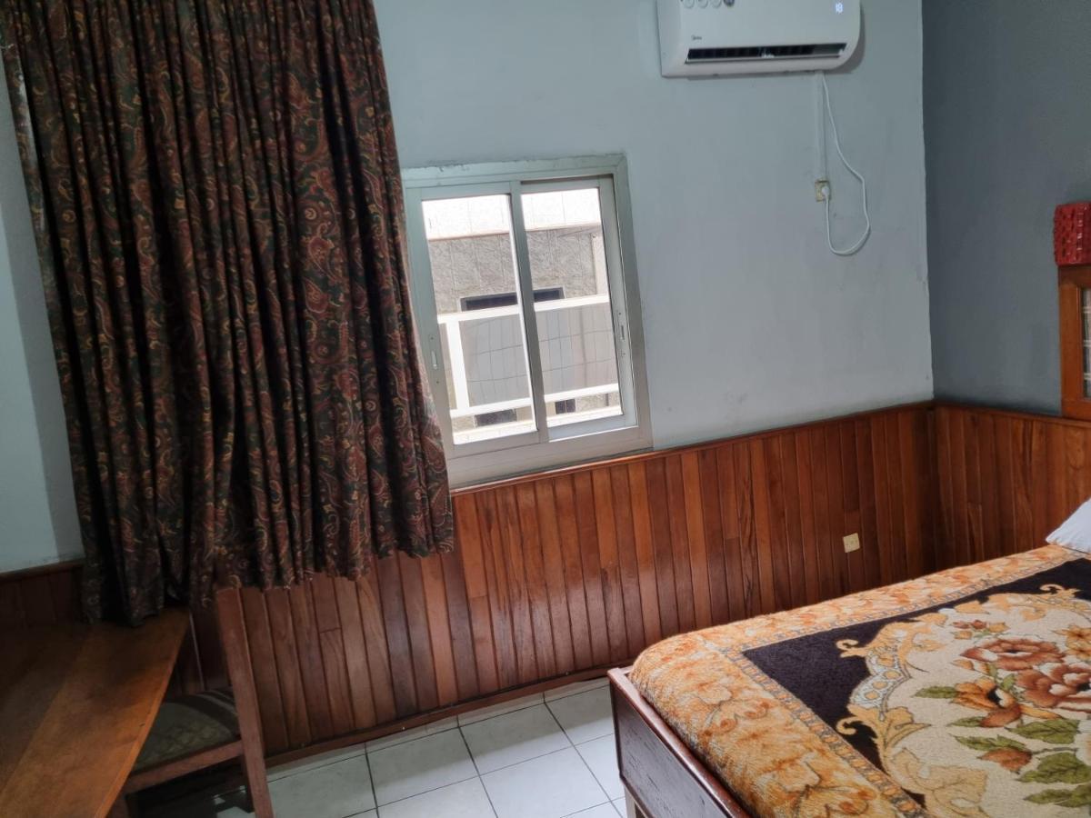 Hotel Saffana Douala Exterior photo